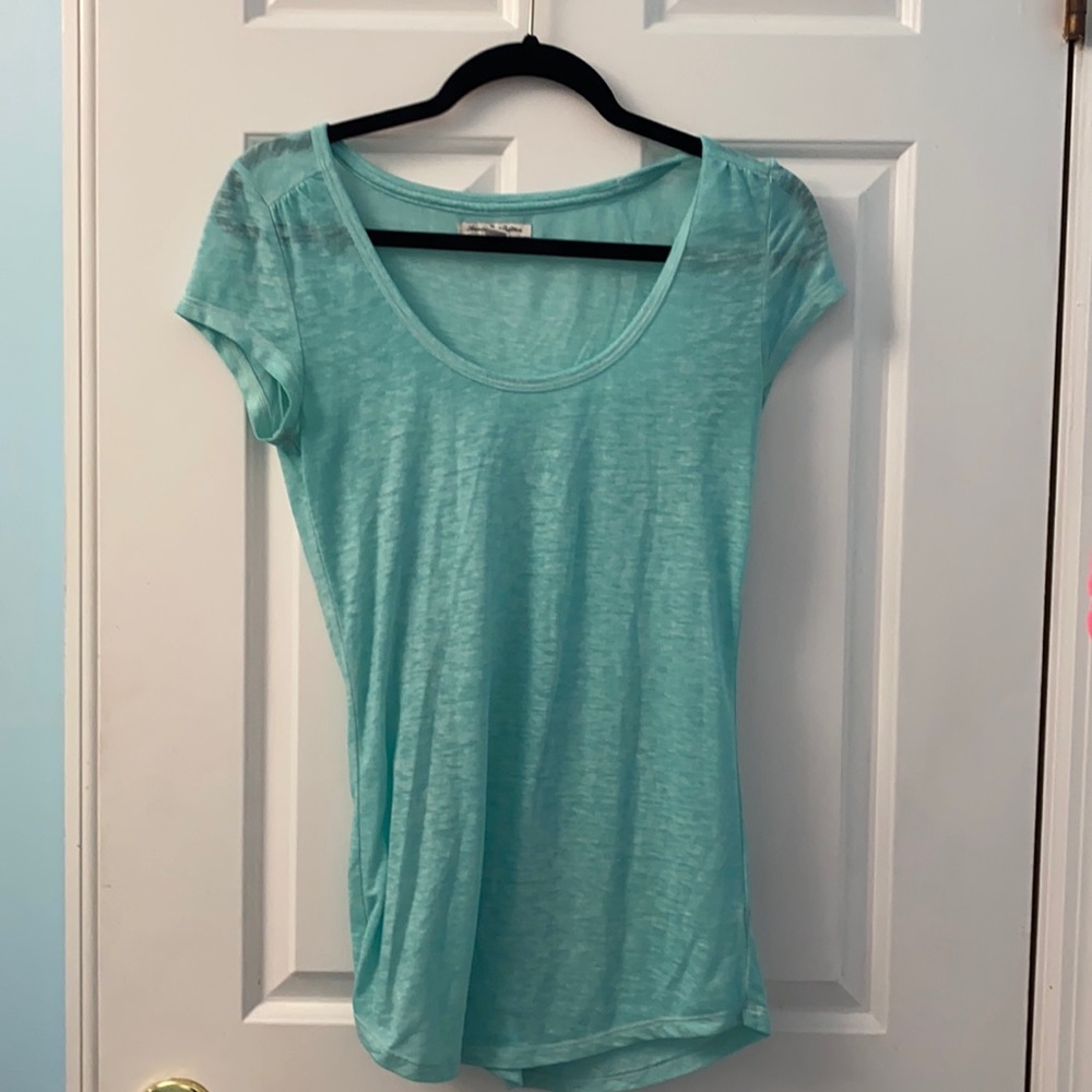 American Eagle light green t-shirt